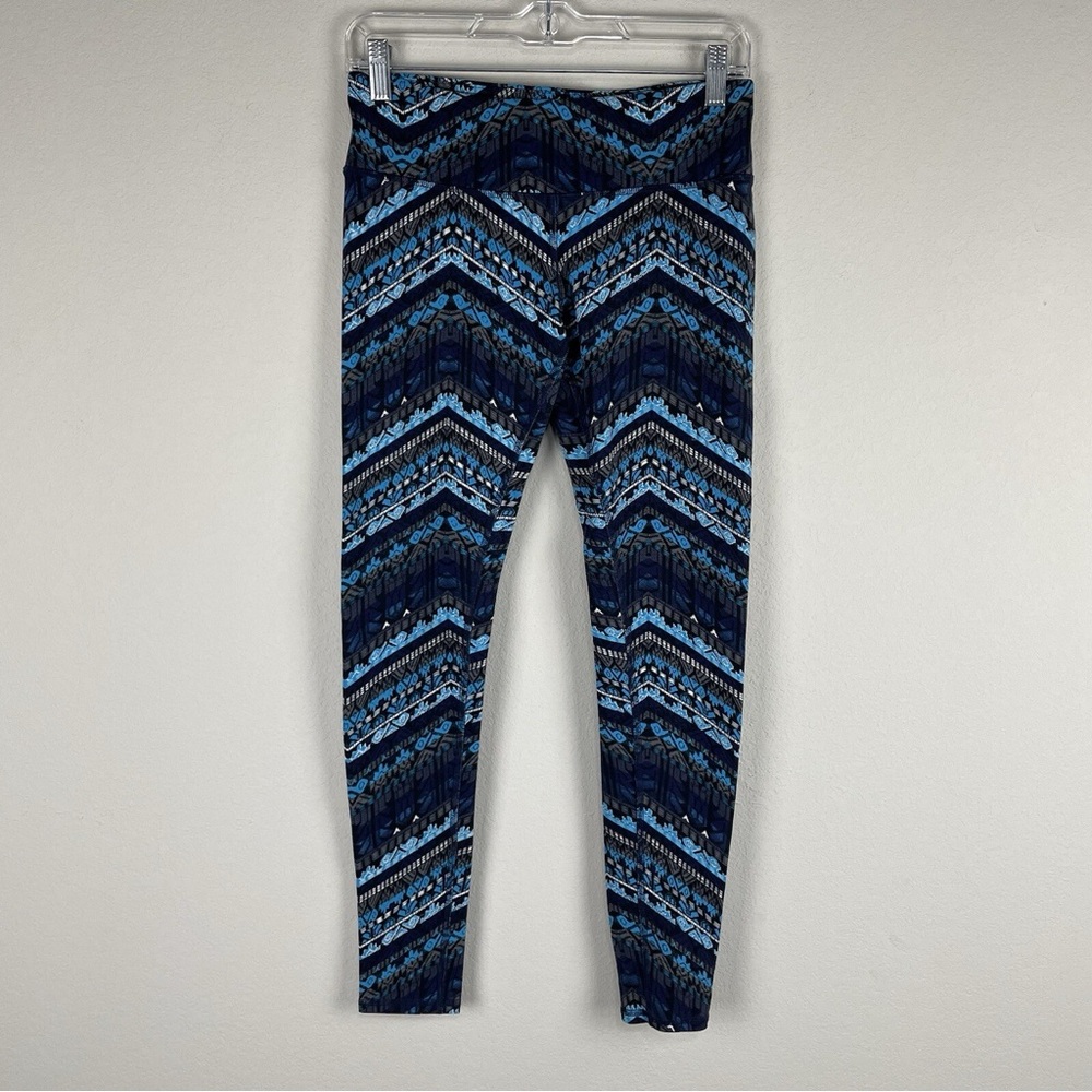 New ALO Vibrant Blue Patterned Leggings